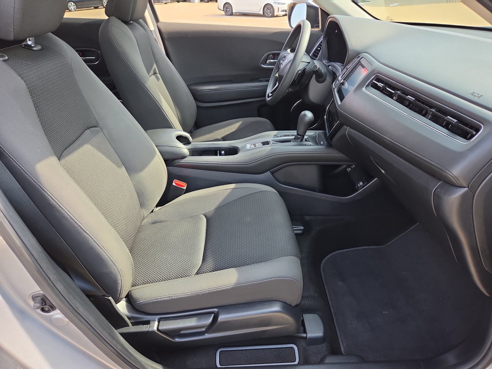 Used 2019 Honda HR-V EX image 27