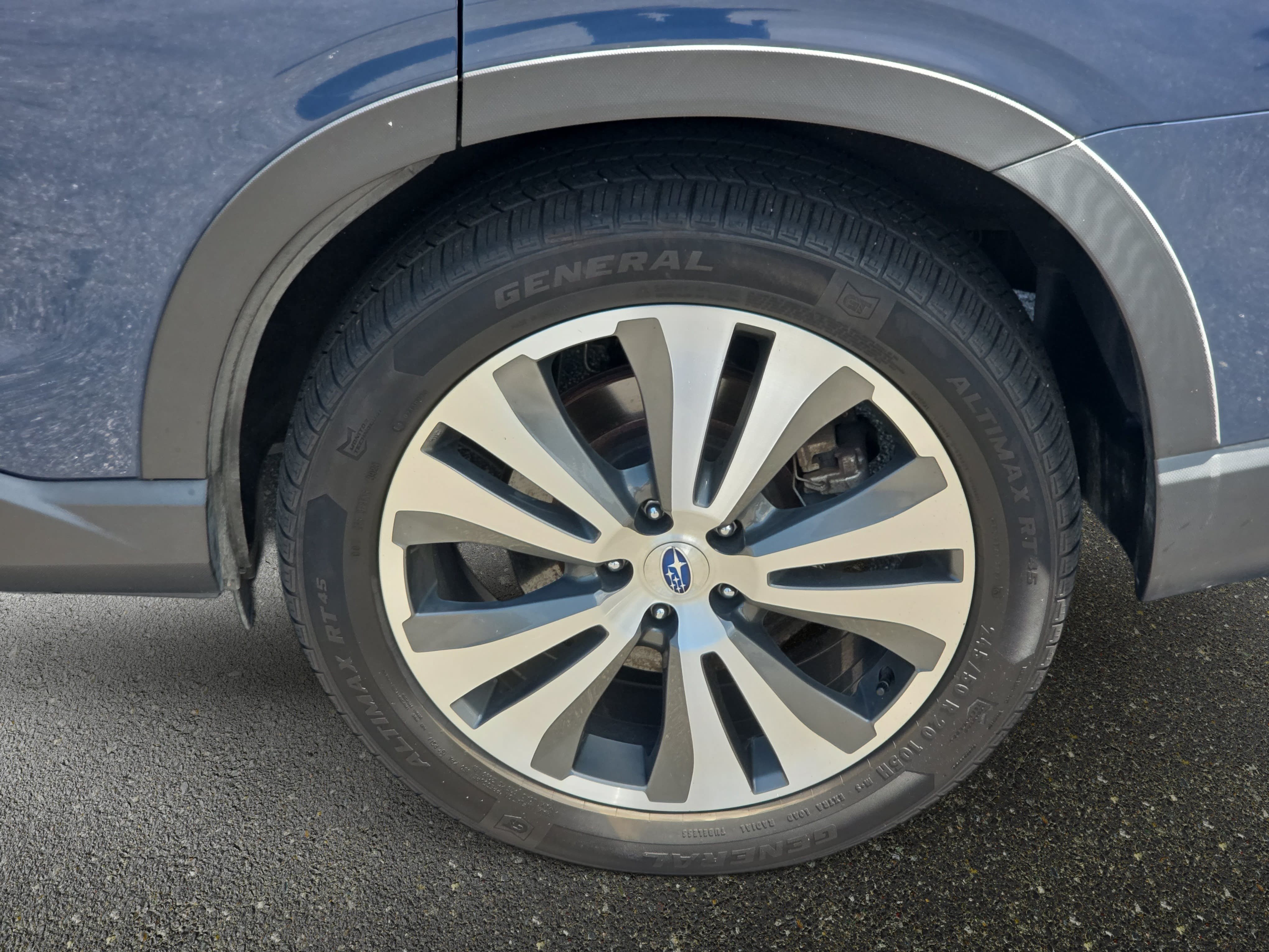 Used 2019 Subaru Ascent Limited AWD/4WD image 39