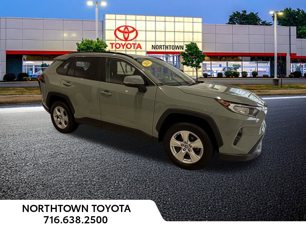 Used 2020 Toyota RAV4 XLE w/ Convenience Package AWD/4WD image 10