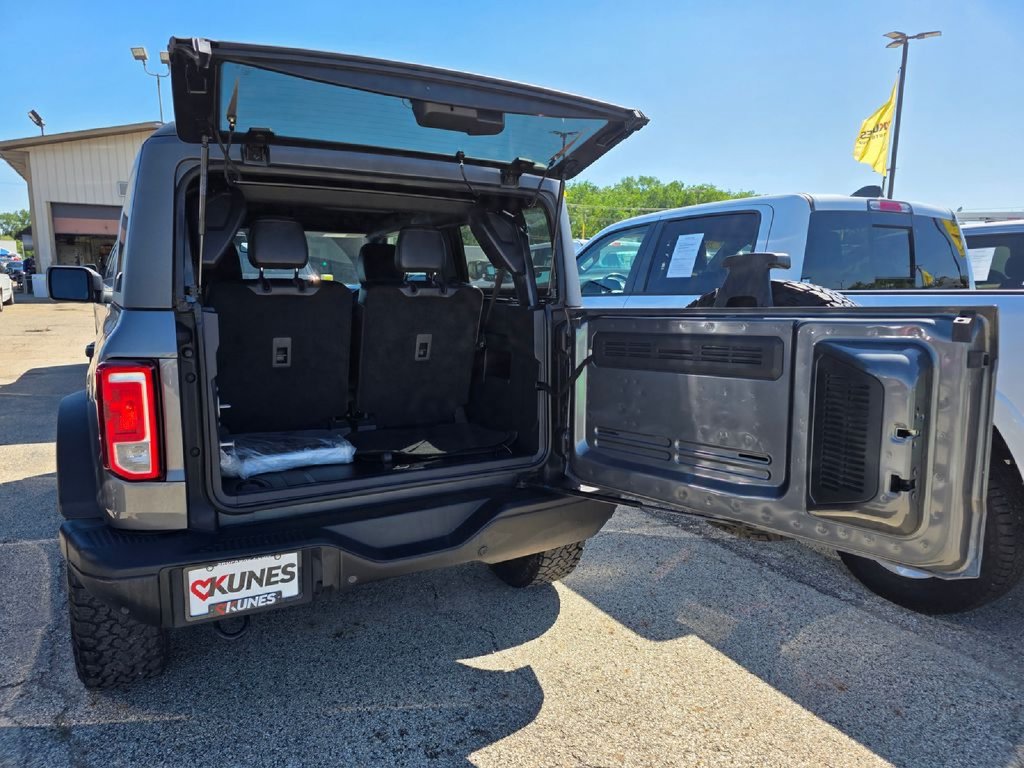Used 2022 Ford Bronco Black Diamond AWD/4WD image 29
