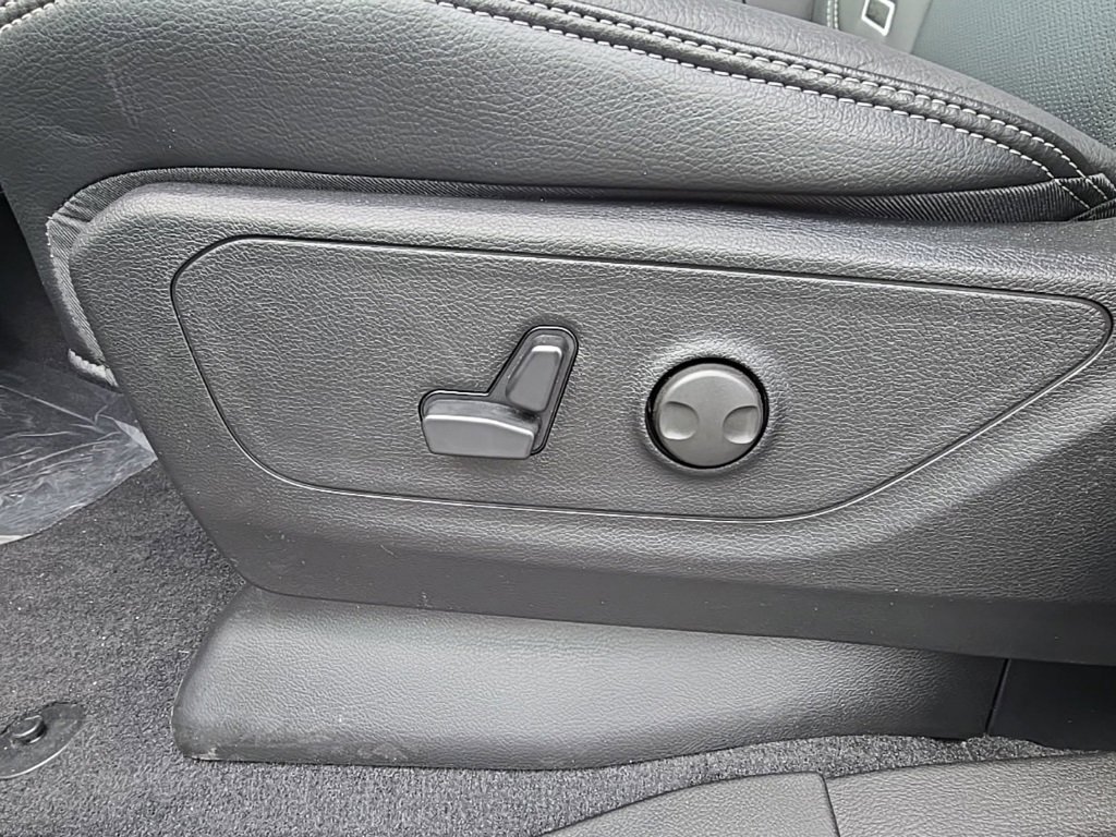 New 2026 RAM 1500 Rebel image 12