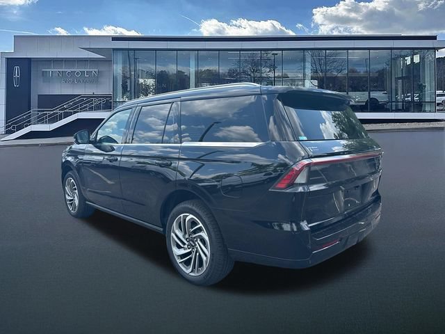 New 2026 Lincoln Navigator Reserve AWD/4WD image 5