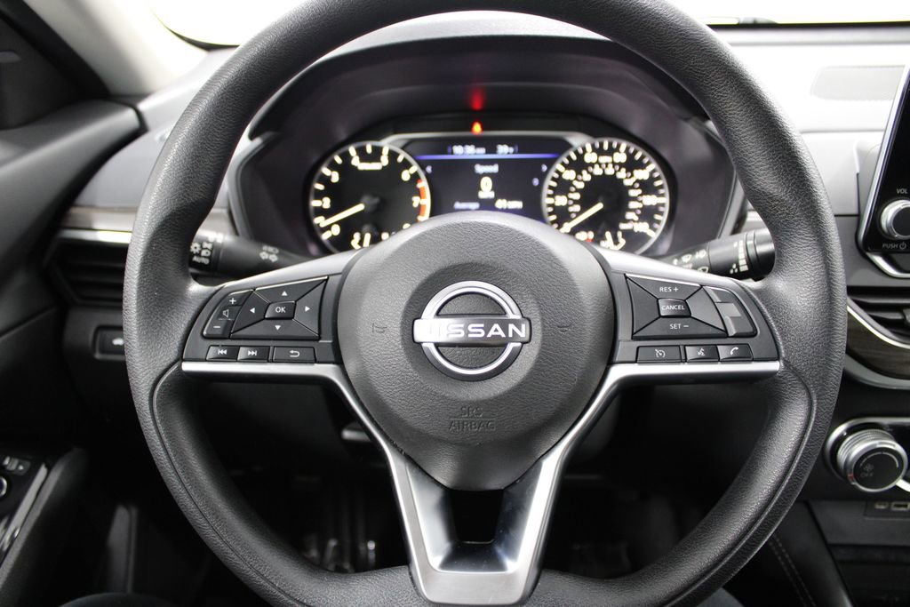 Used 2023 Nissan Altima 2.5 SV image 33