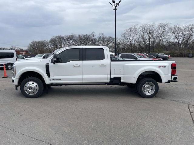 New 2026 Ford F450 Platinum w/ FX4 Off-Road Package image 6