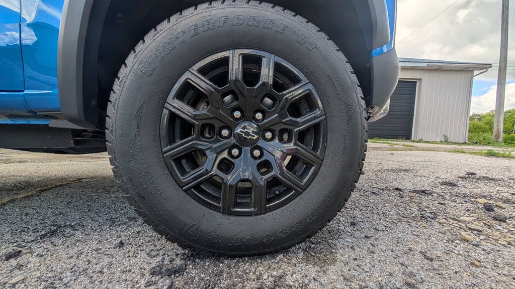 Used 2024 Chevrolet Colorado Trail Boss w/ LPO, Skid Plate Package AWD/4WD image 17