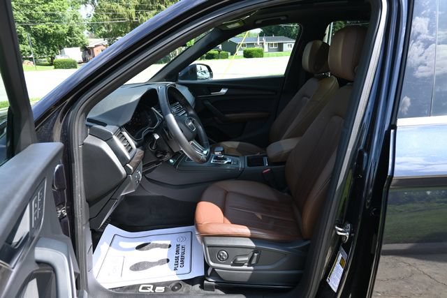 Used 2020 Audi Q5 2.0T Premium Plus w/ Premium Plus Package AWD/4WD image 27