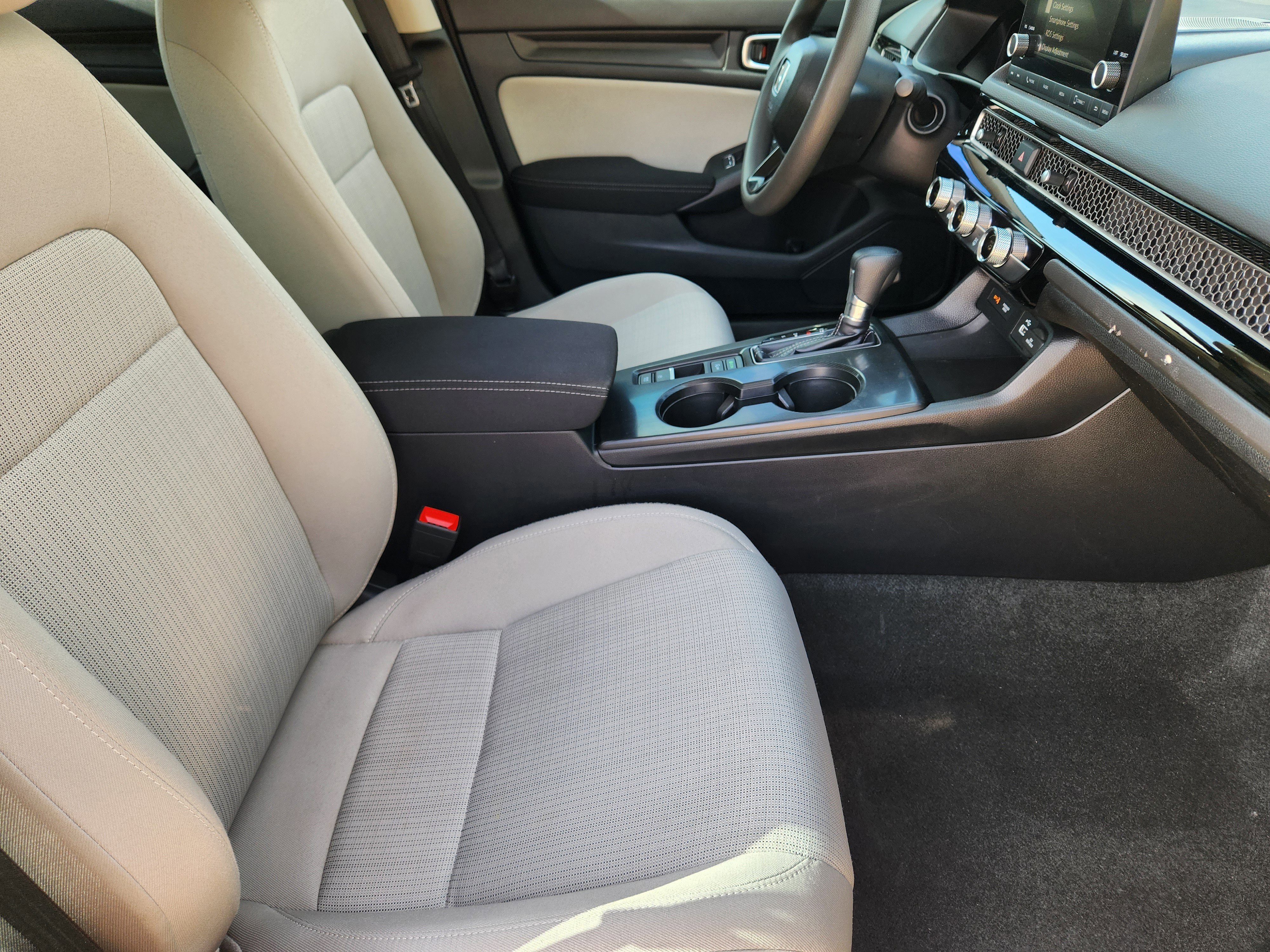 Used 2023 Honda Civic LX image 14