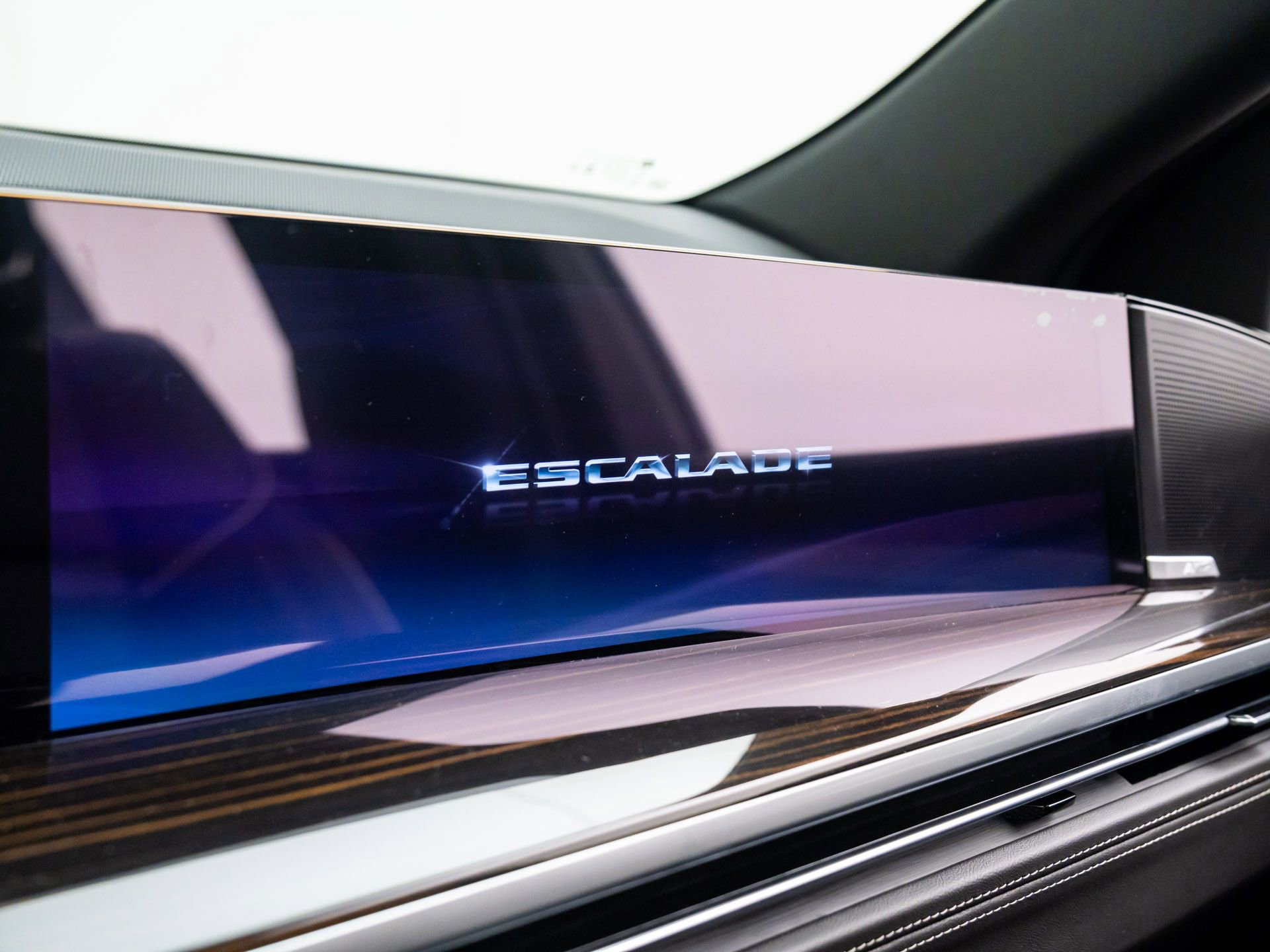 New 2026 Cadillac Escalade Luxury w/ Touring Package image 36