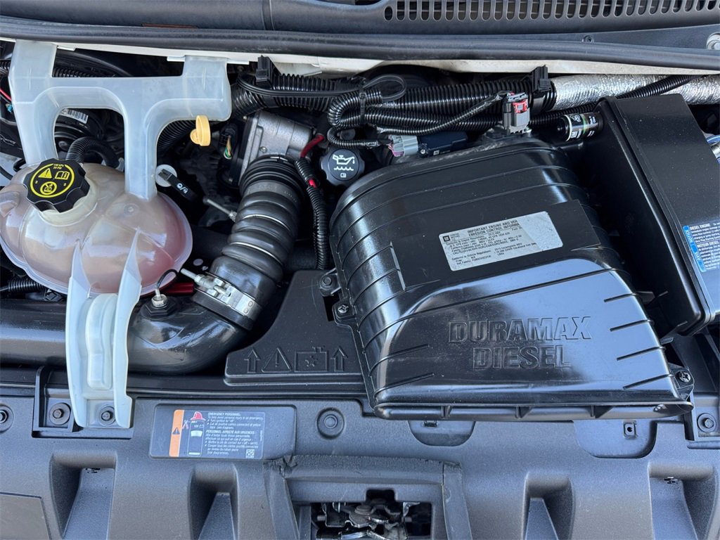 Used 2015 Chevrolet Express 3500 w/ Shuttle Bus Package image 9