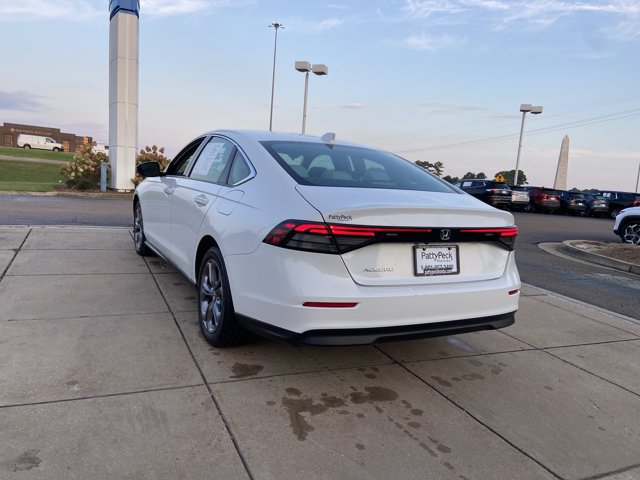 Used 2024 Honda Accord EX image 9