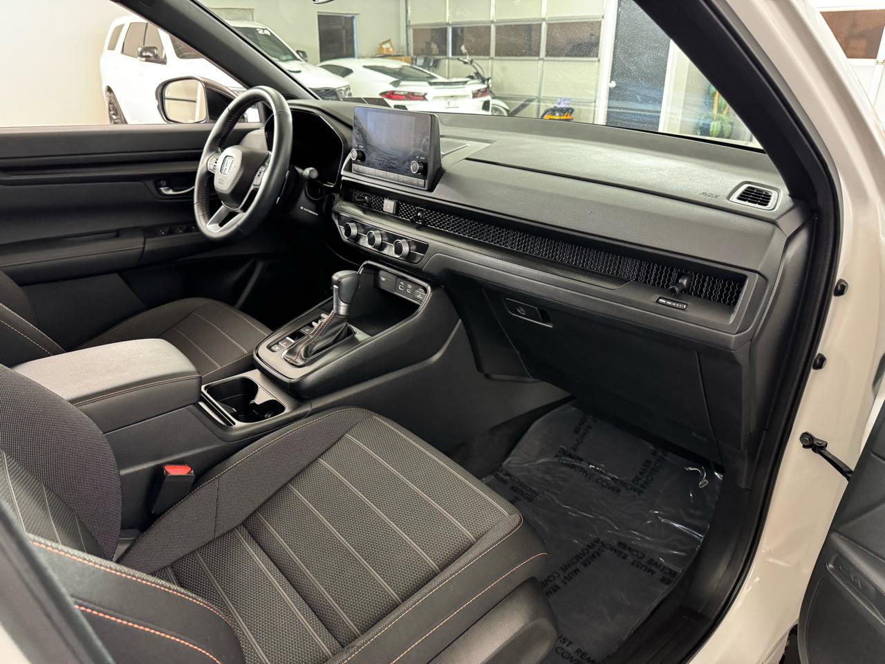 Used 2025 Honda CR-V Sport image 30