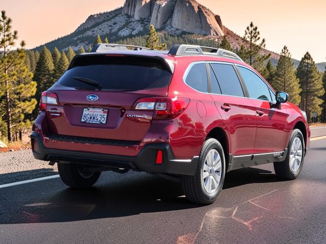 Used 2019 Subaru Outback 2.5i AWD/4WD image 7