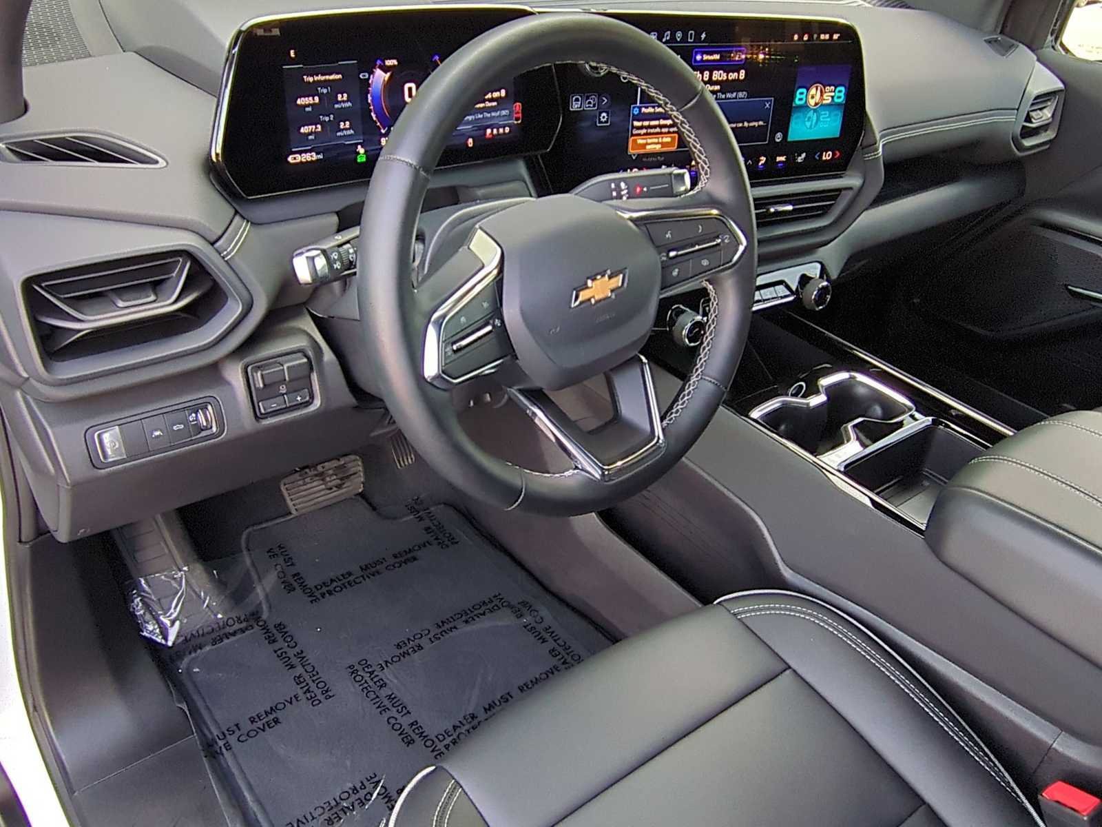 Used 2026 Chevrolet Silverado EV LT AWD/4WD image 12