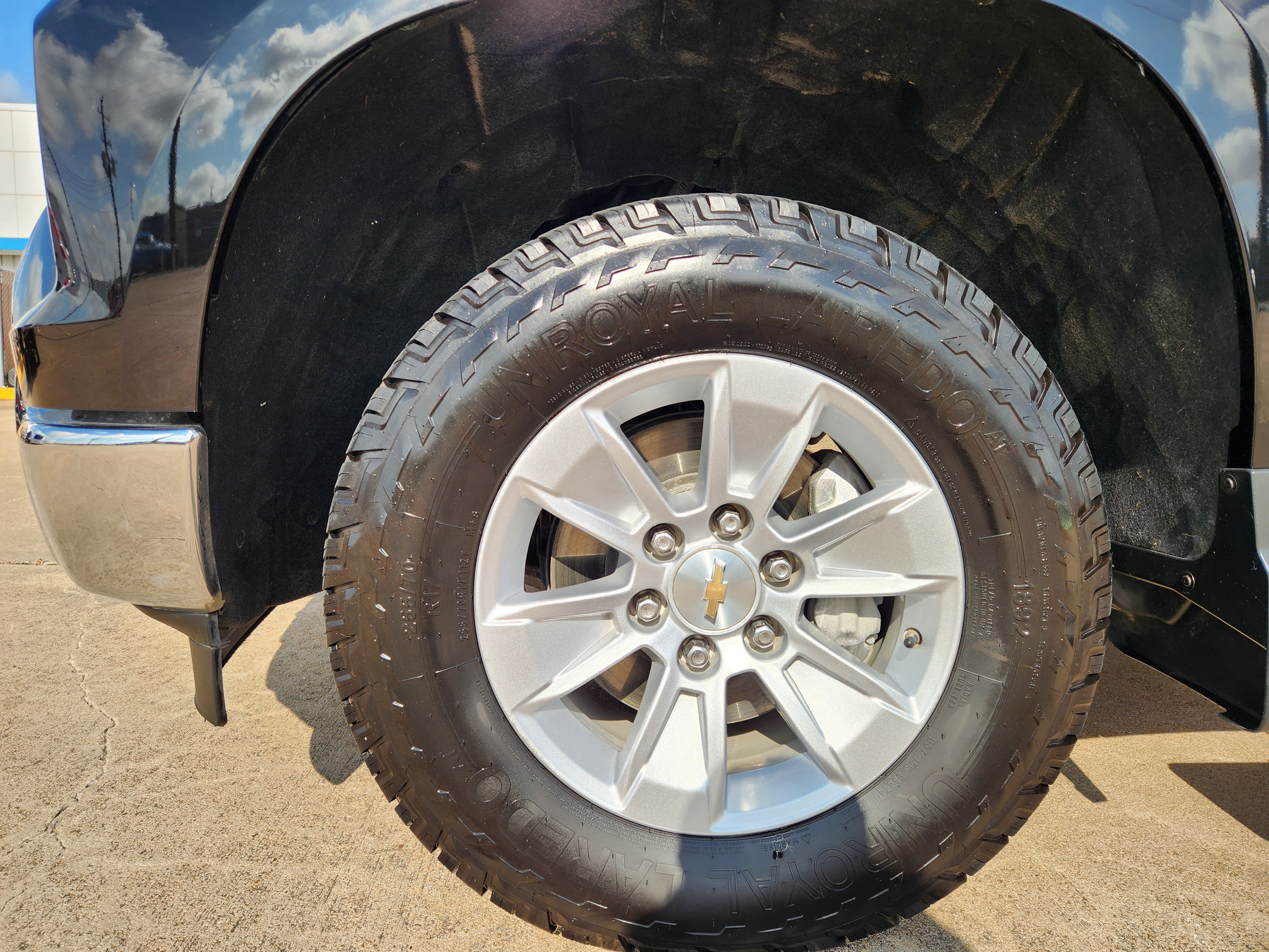 Certified 2025 Chevrolet Silverado 1500 LT AWD/4WD image 11