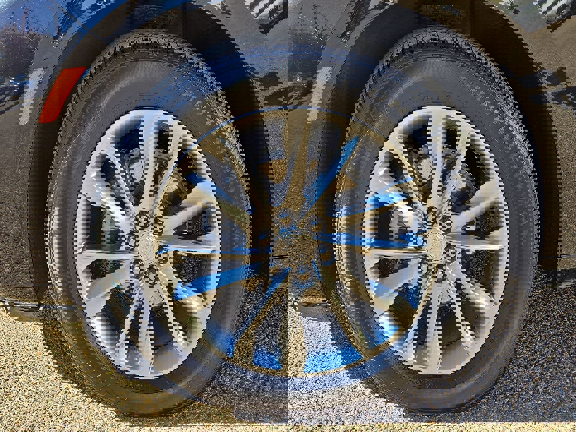 Used 2022 Buick Enclave Avenir w/ Avenir Technology Package image 11