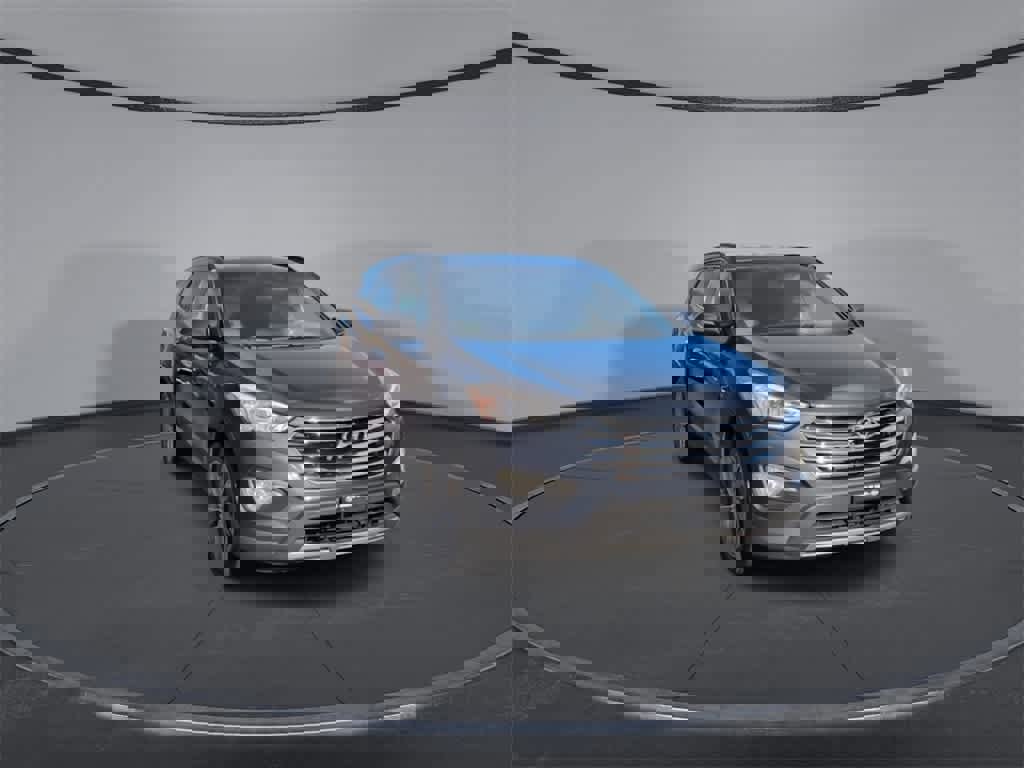 Used 2015 Hyundai Santa Fe GLS w/ Option Group 02 image 2