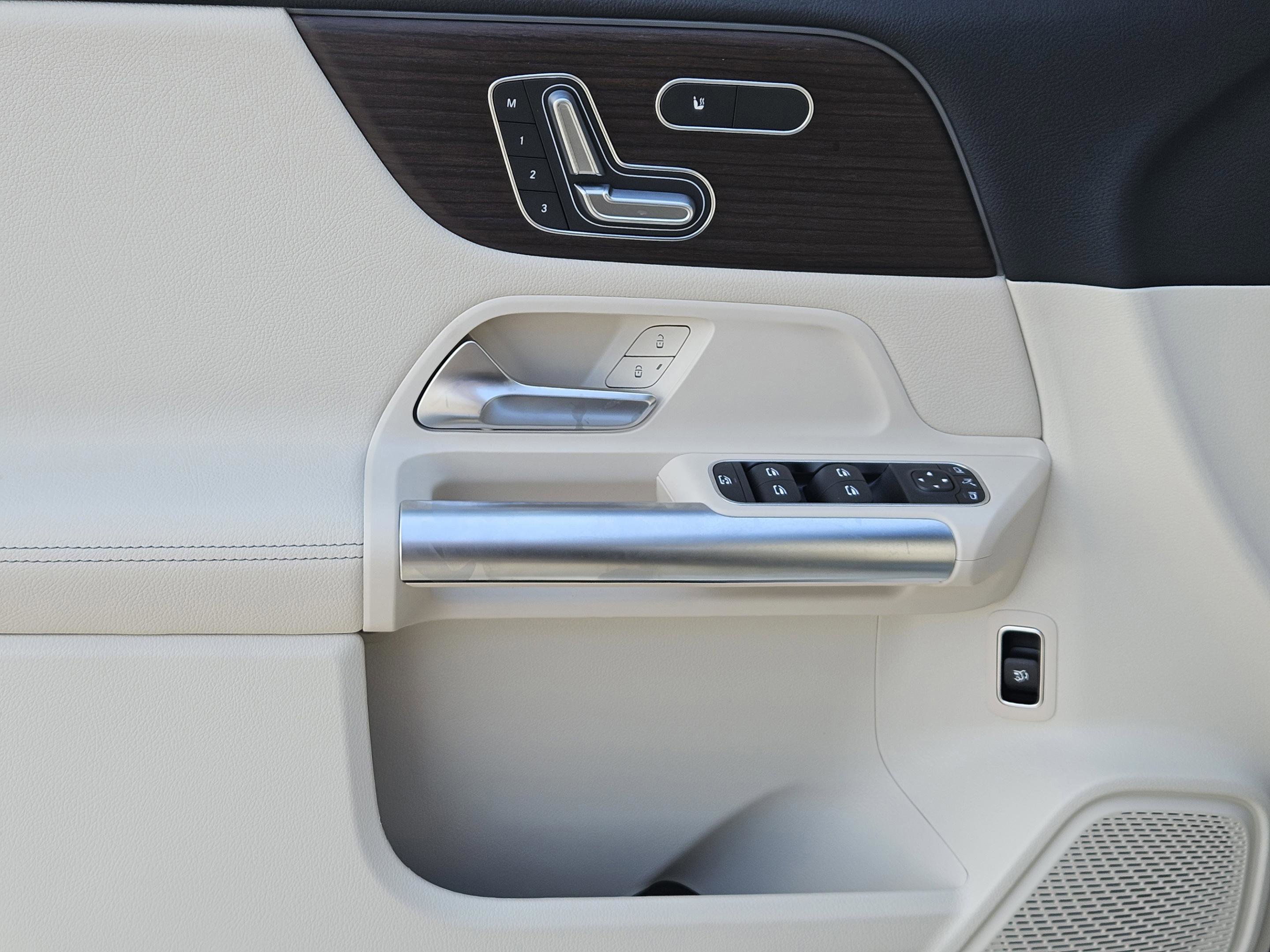 Certified 2026 Mercedes-Benz GLA 250 image 23