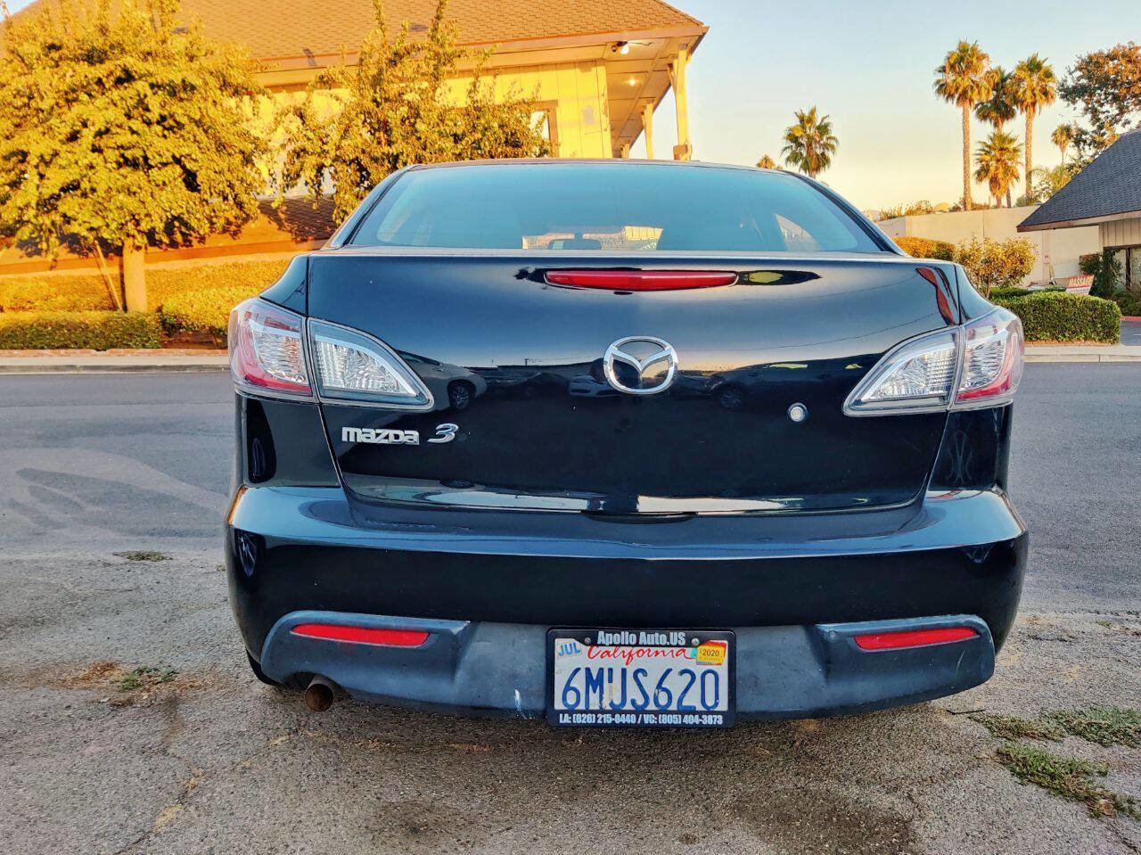 Used 2010 MAZDA MAZDA3 i Sport image 9
