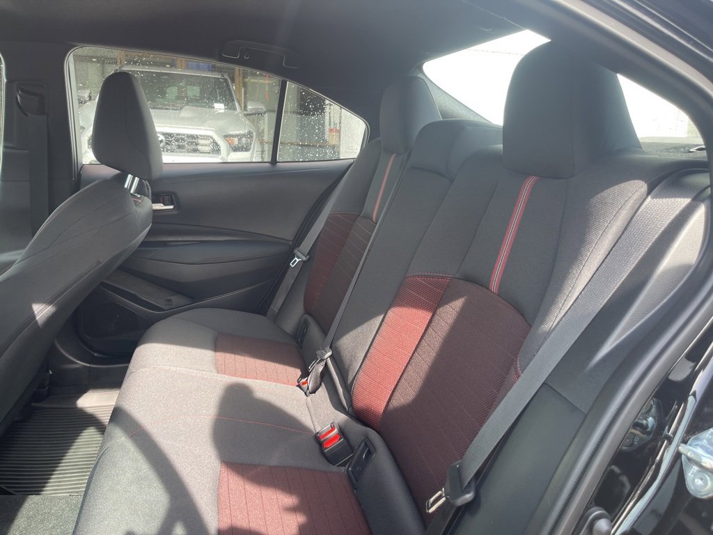 Used 2025 Toyota Corolla SE image 11