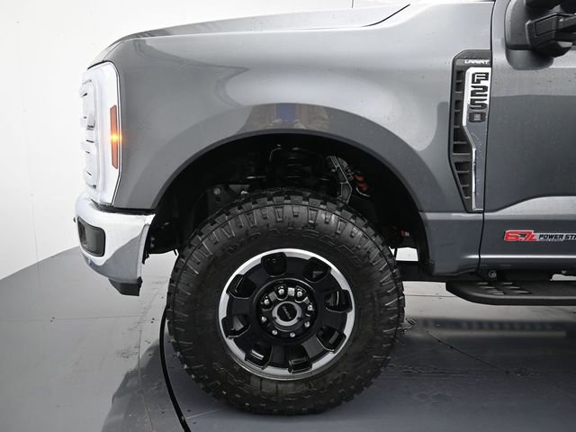 New 2026 Ford F250 Lariat w/ Tremor Off-Road Package image 10