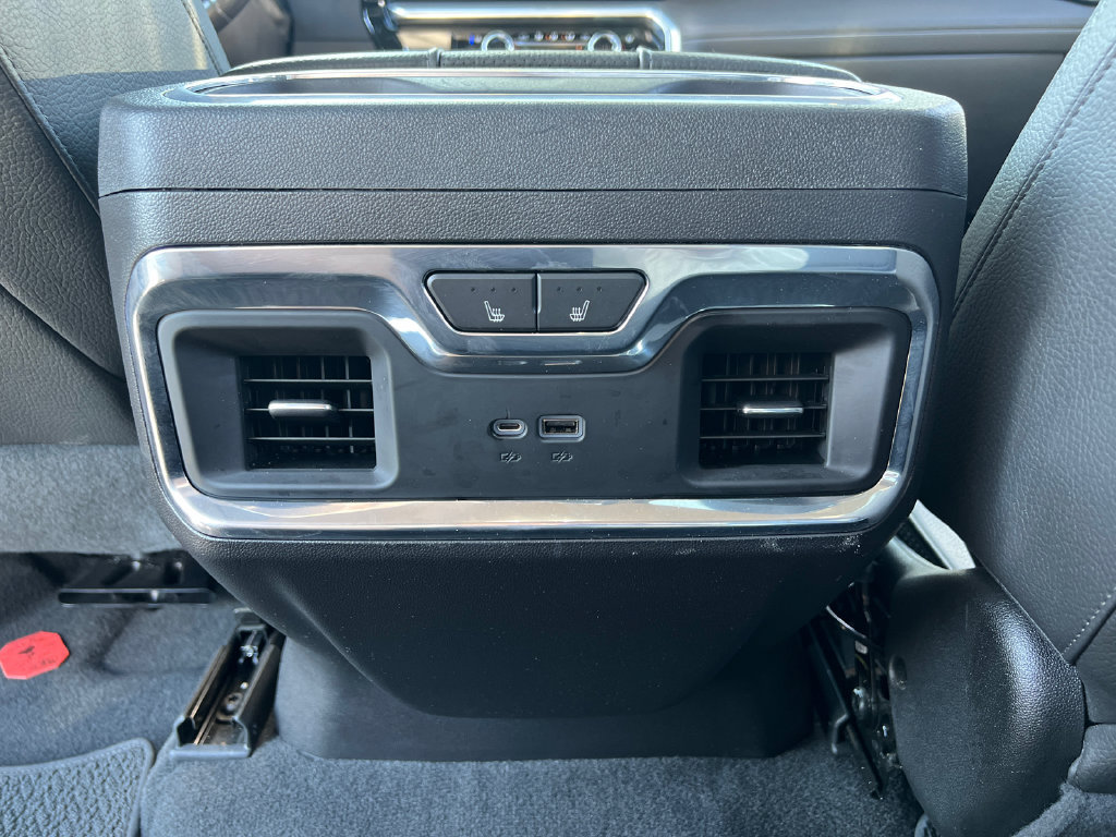 Used 2022 GMC Sierra 1500 Denali AWD/4WD image 16