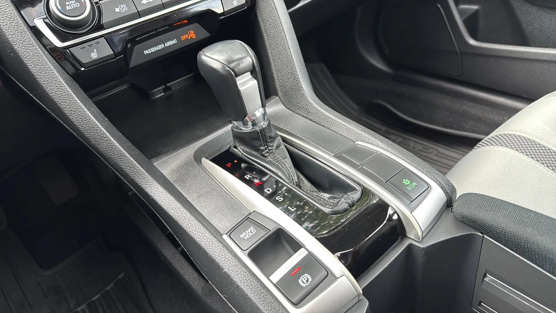 Used 2020 Honda Civic EX image 36