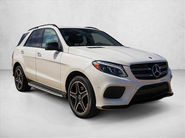 Used 2019 Mercedes-Benz GLE 400 4MATIC image 3