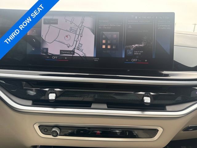 Used 2023 BMW X7 xDrive40i w/ M Sport Package image 18