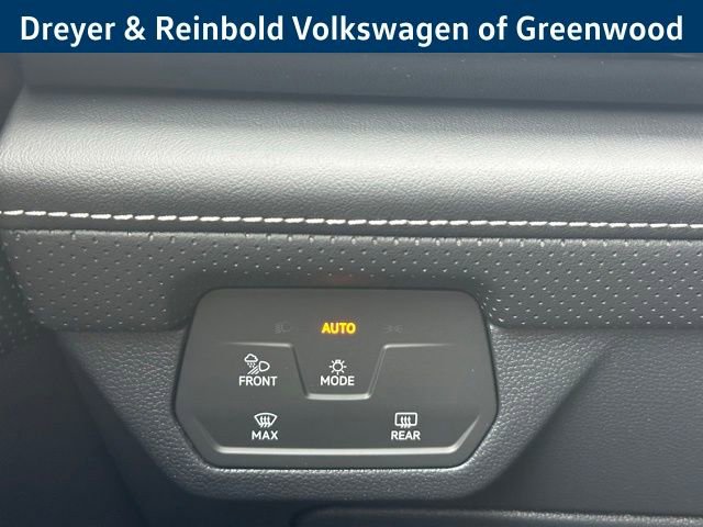 New 2026 Volkswagen Atlas SE image 16