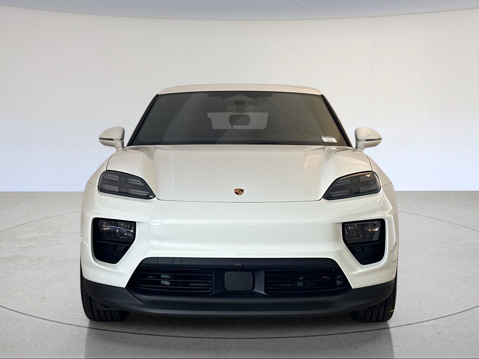New 2026 Porsche Macan 4 Electric AWD/4WD image 11