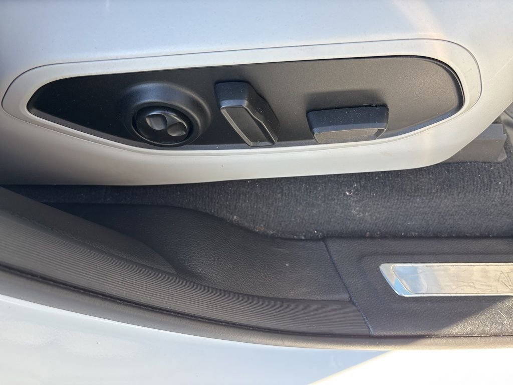 Used 2021 Jeep Grand Cherokee L Overland image 27