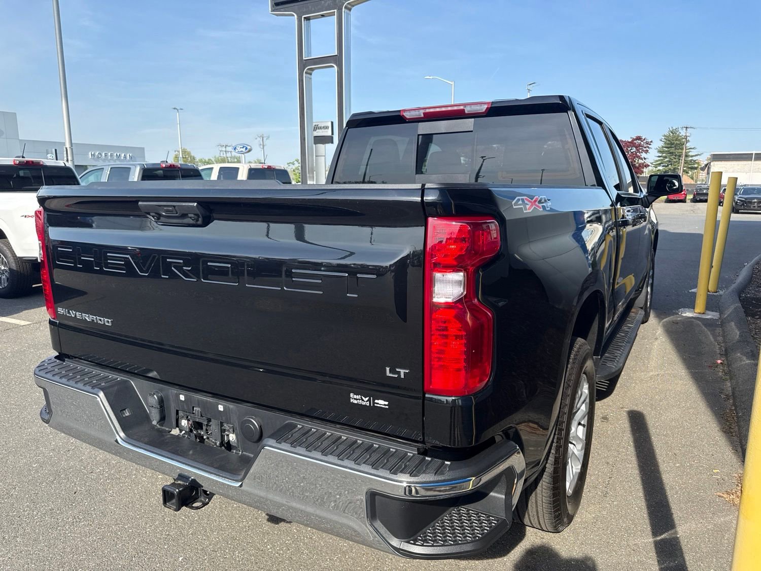 Used 2025 Chevrolet Silverado 1500 LT w/ Convenience Package II AWD/4WD image 6