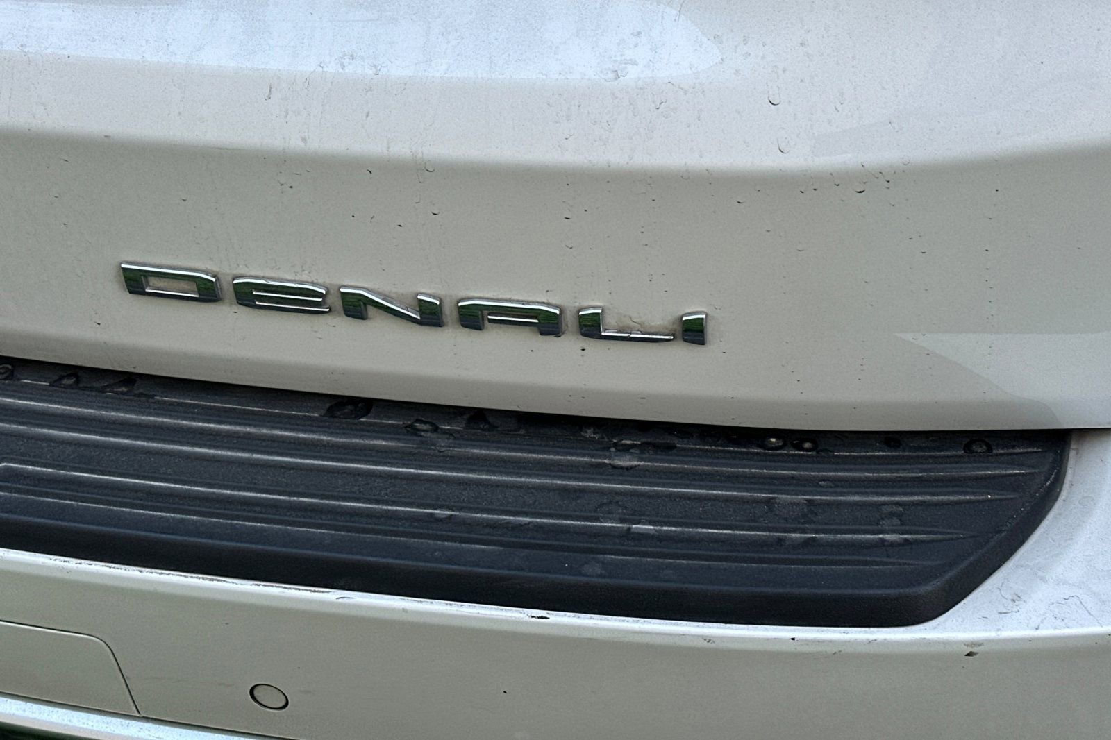 Used 2022 GMC Yukon Denali image 7