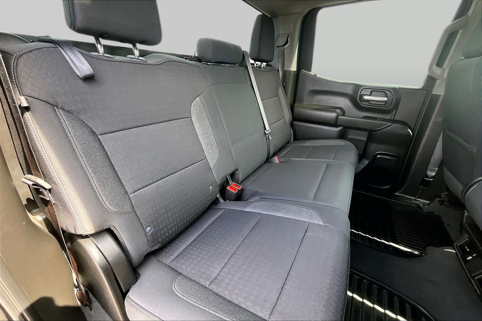 Used 2024 Chevrolet Silverado 1500 Custom RWD image 20