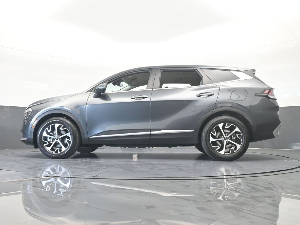 Used 2024 Kia Sportage EX image 60