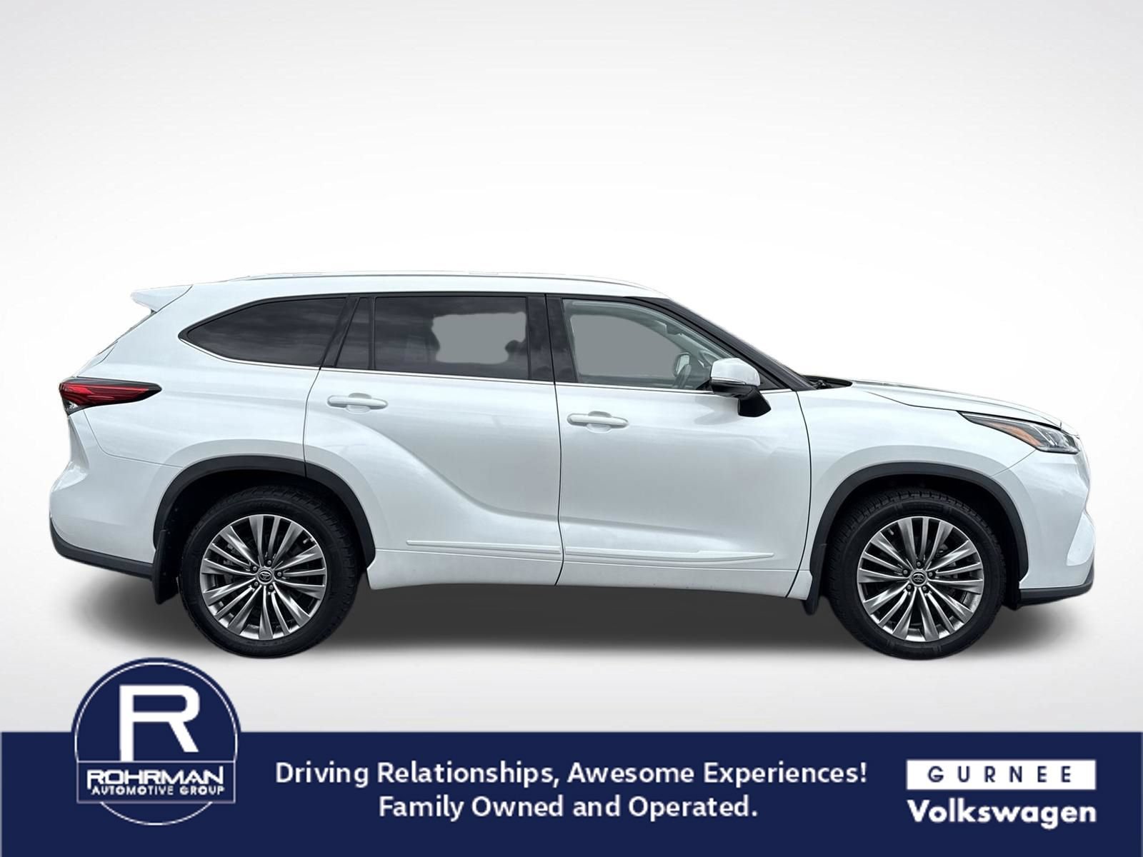 Used 2022 Toyota Highlander Platinum AWD/4WD image 11
