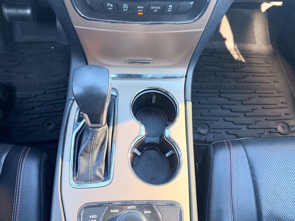 Used 2016 Jeep Grand Cherokee Limited 75th Anniversary AWD/4WD image 24