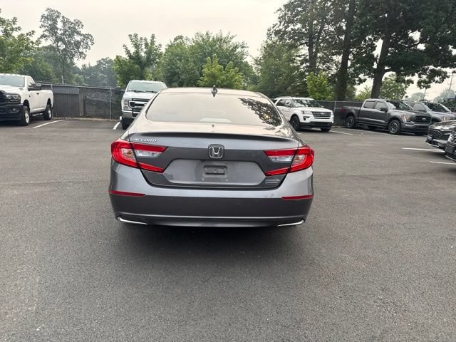 Used 2018 Honda Accord Touring image 7
