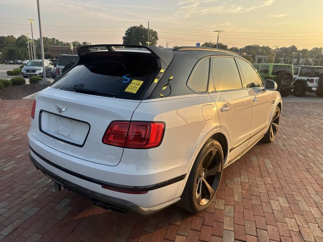 Used 2019 Bentley Bentayga AWD/4WD image 14