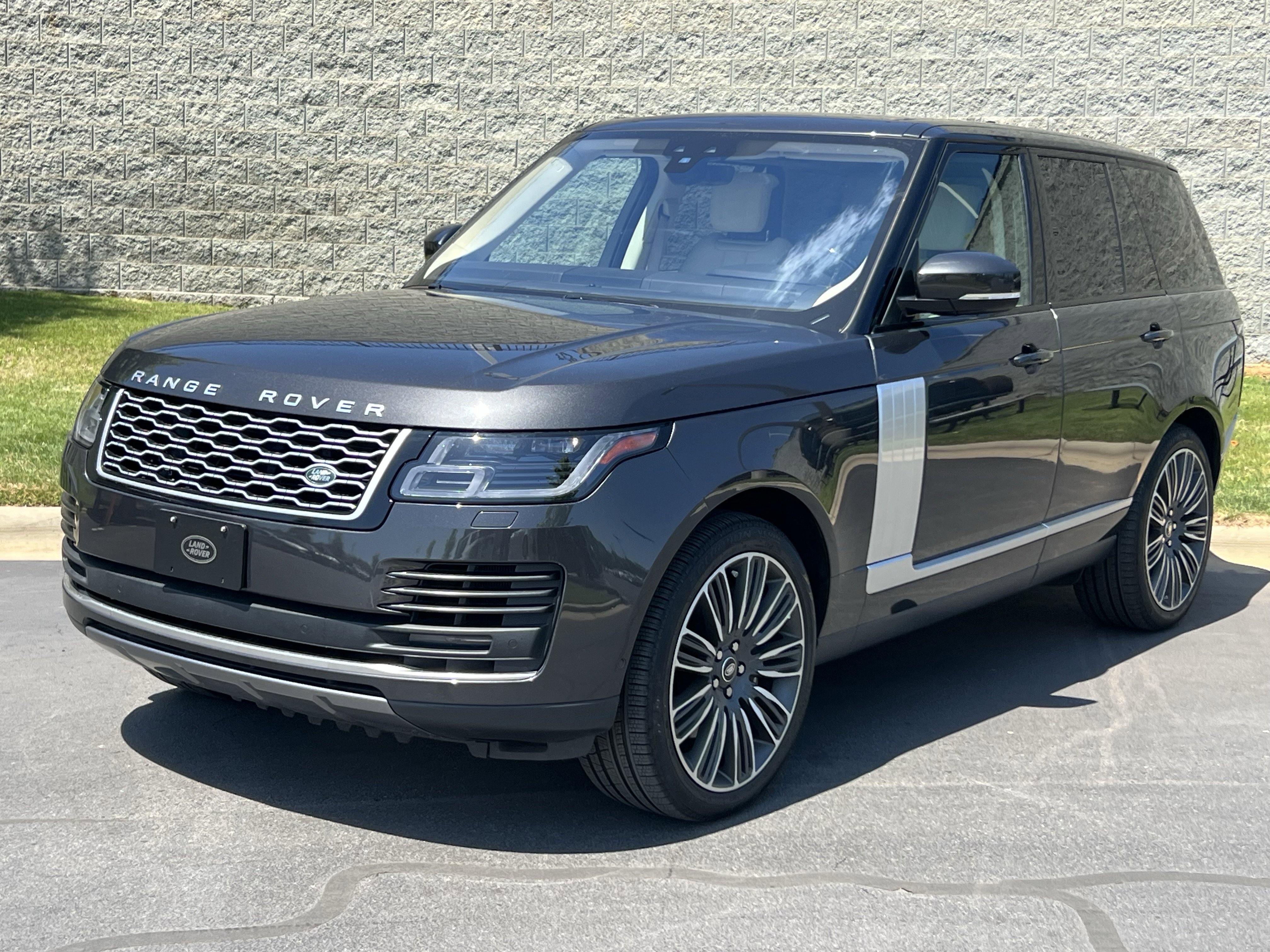Certified 2022 Land Rover Range Rover Westminster Edition AWD/4WD image 2