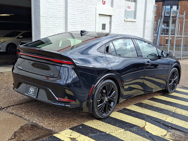 Used 2025 Toyota Prius Nightshade image 6