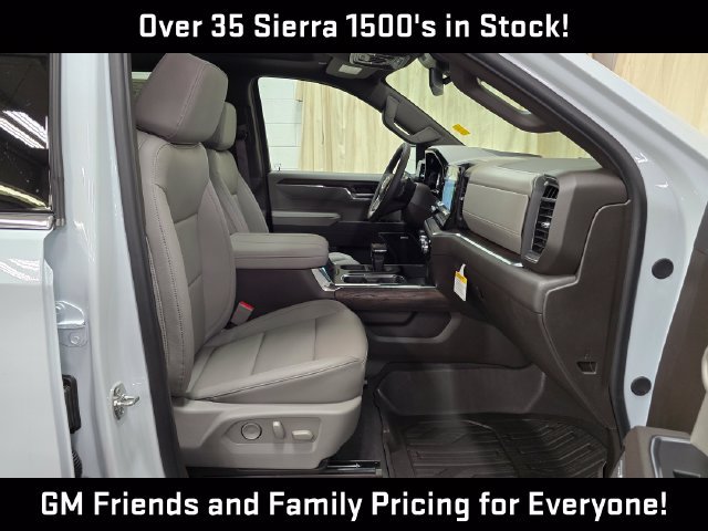 New 2026 GMC Sierra 1500 SLT w/ SLT Premium Plus Package AWD/4WD image 39