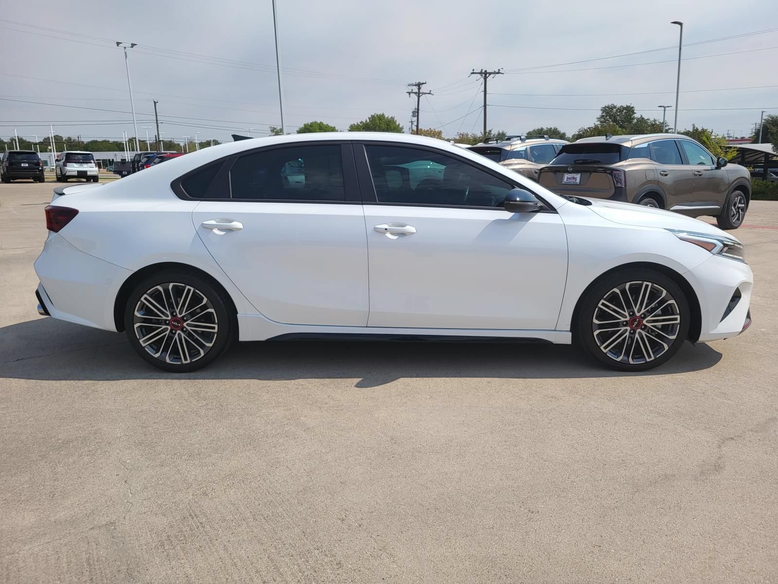 Used 2023 Kia Forte GT FWD image 4
