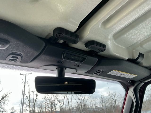 Used 2021 Jeep Wrangler Unlimited Sahara image 35