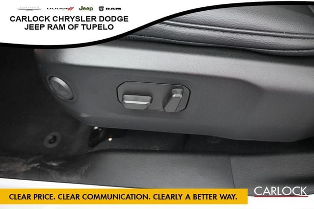 New 2026 Jeep Wrangler Unlimited Sahara w/ Safety Group AWD/4WD image 15
