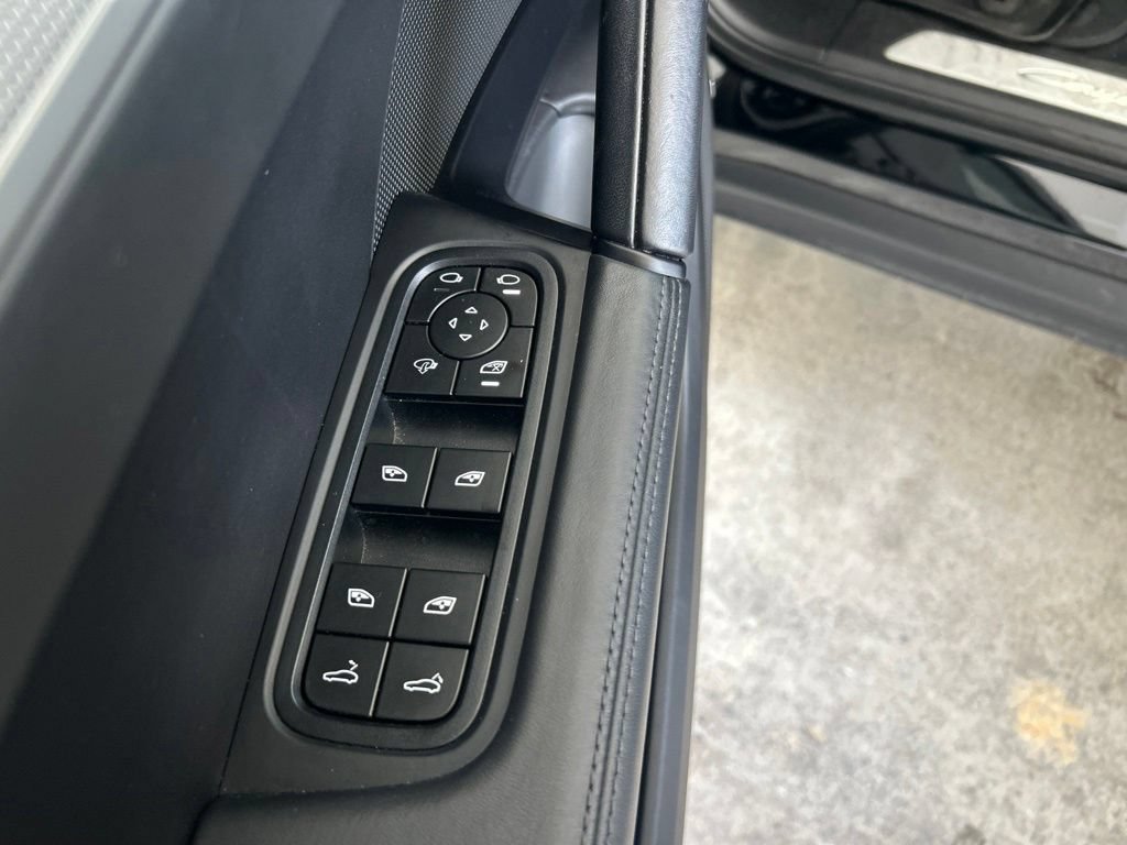 Used 2024 Porsche Cayenne Coupe w/ Premium Package Plus AWD/4WD image 39