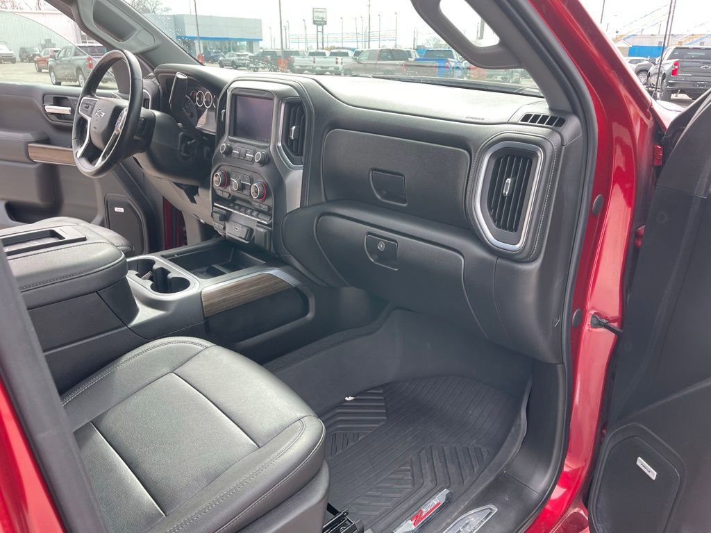 Used 2021 Chevrolet Silverado 1500 RST image 19