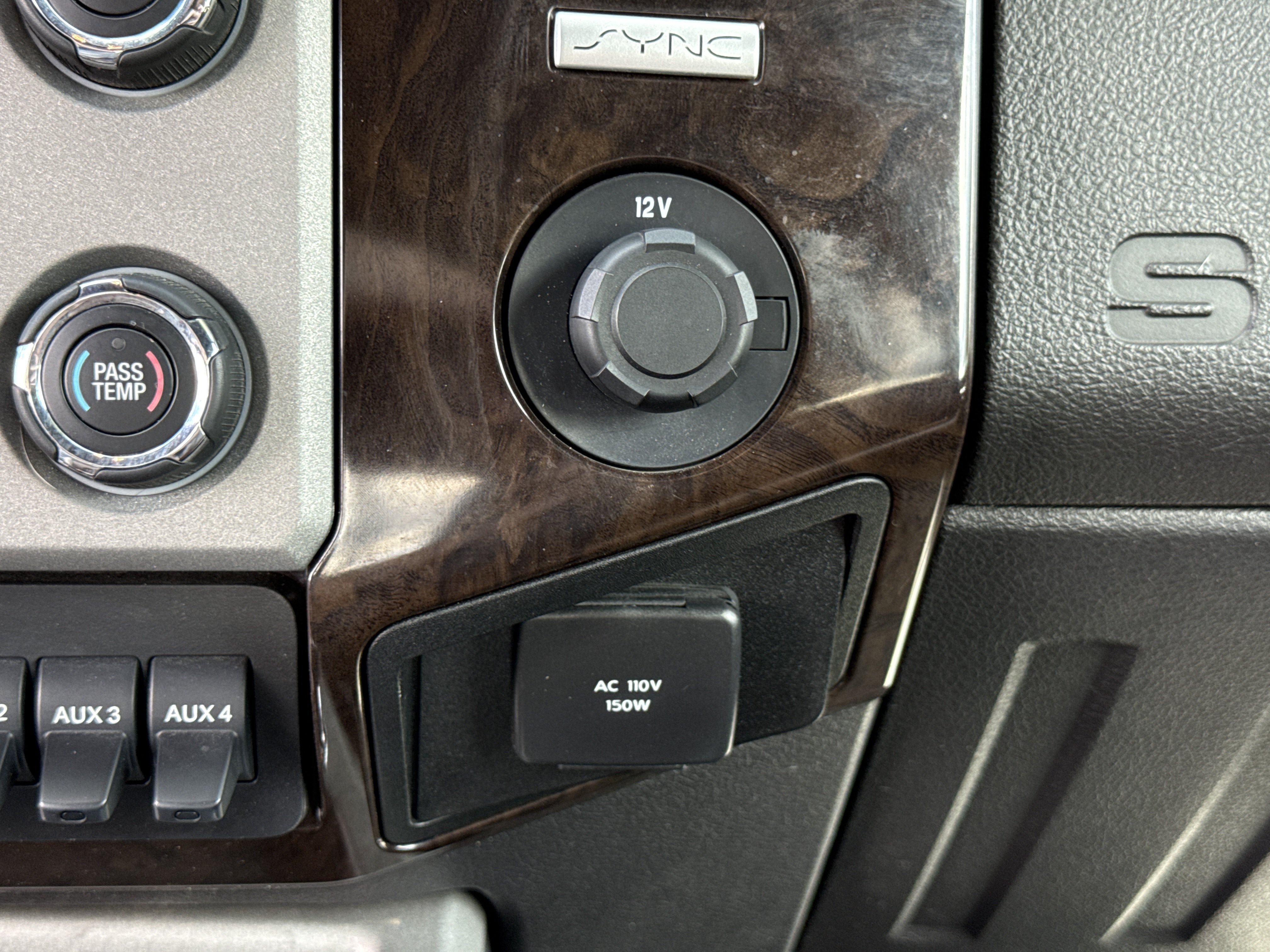 Used 2015 Ford F250 Platinum AWD/4WD image 26
