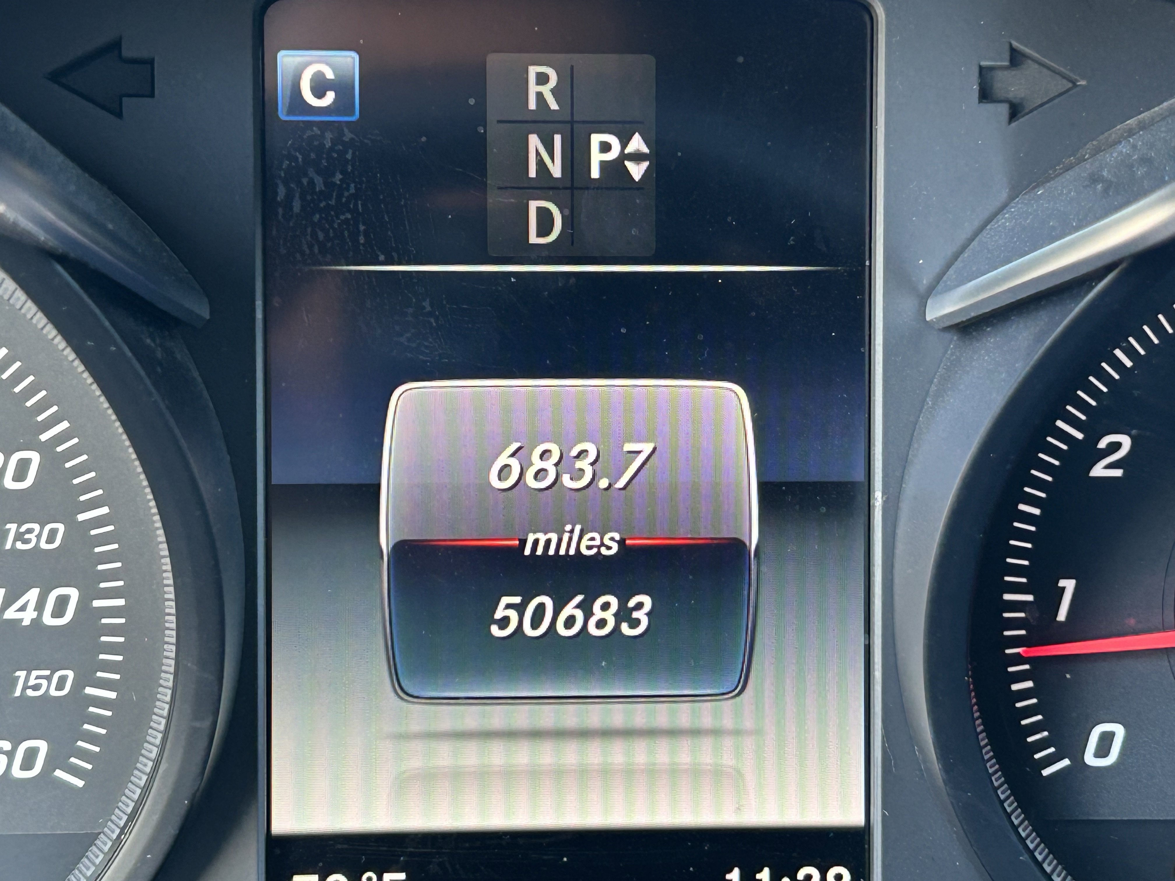 Used 2019 Mercedes-Benz GLC 300 4MATIC image 33