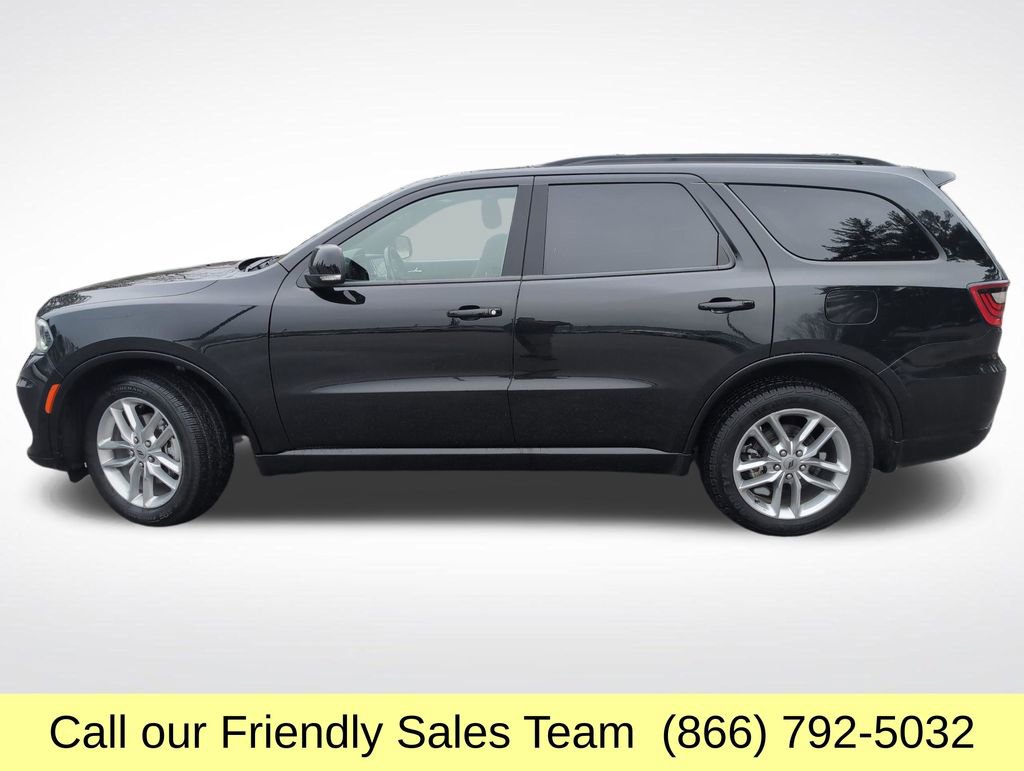 Used 2024 Dodge Durango GT image 2